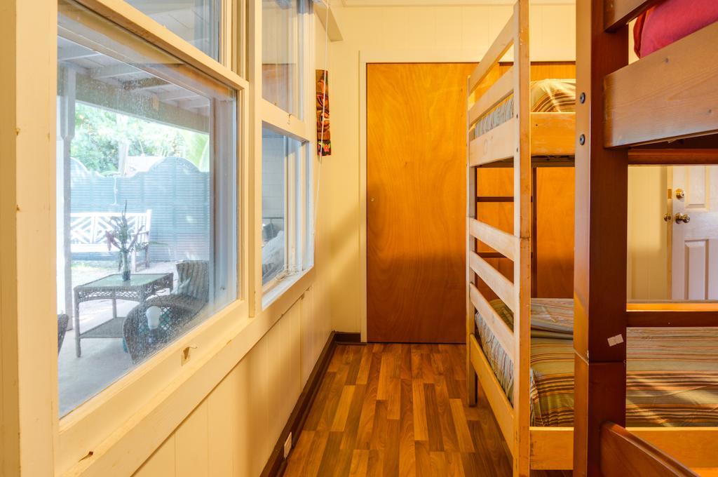 Albergue Tiki Hostel-at The In *