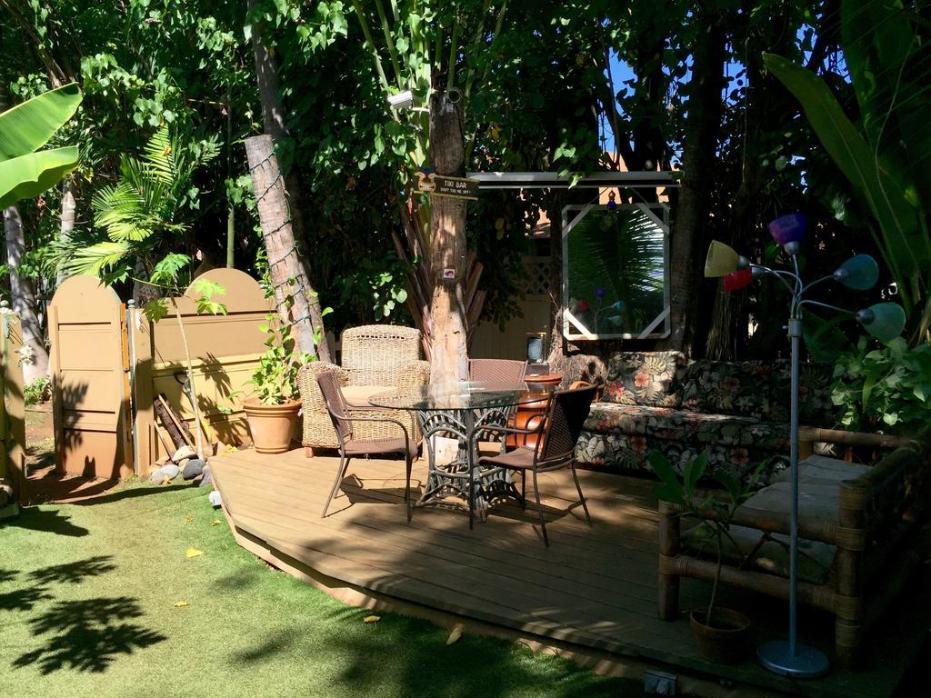 Tiki Hostel-at The In *